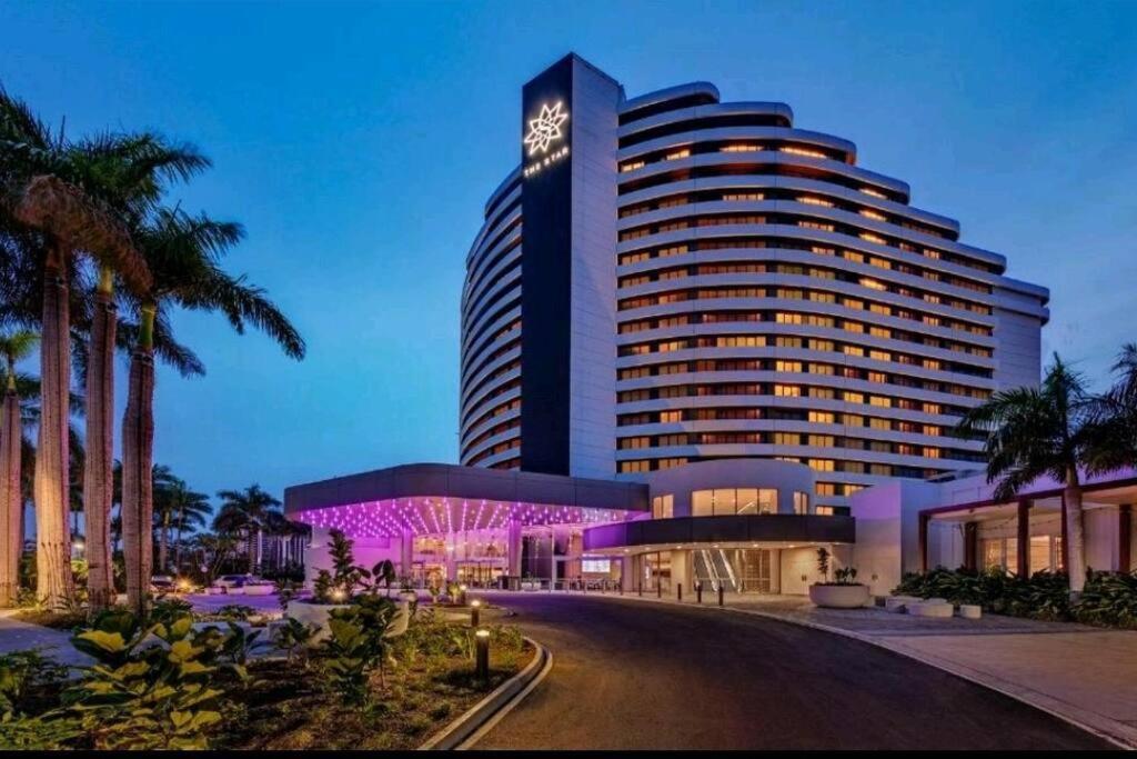 Broadbeach Victoria Square Χρυσή Ακτή Εξωτερικό φωτογραφία